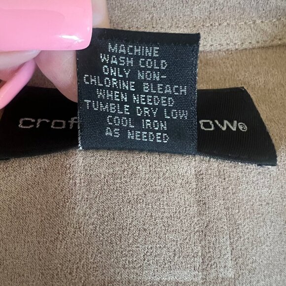 Men's Croft & Barrow Faux Tan Suede. Long Sleeve, Button Down, Size Large - Picture 7 of 9